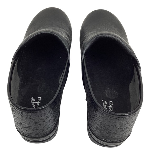 Dansko Professional Tooled Leather Clogs Black - Picture 5 of 12
